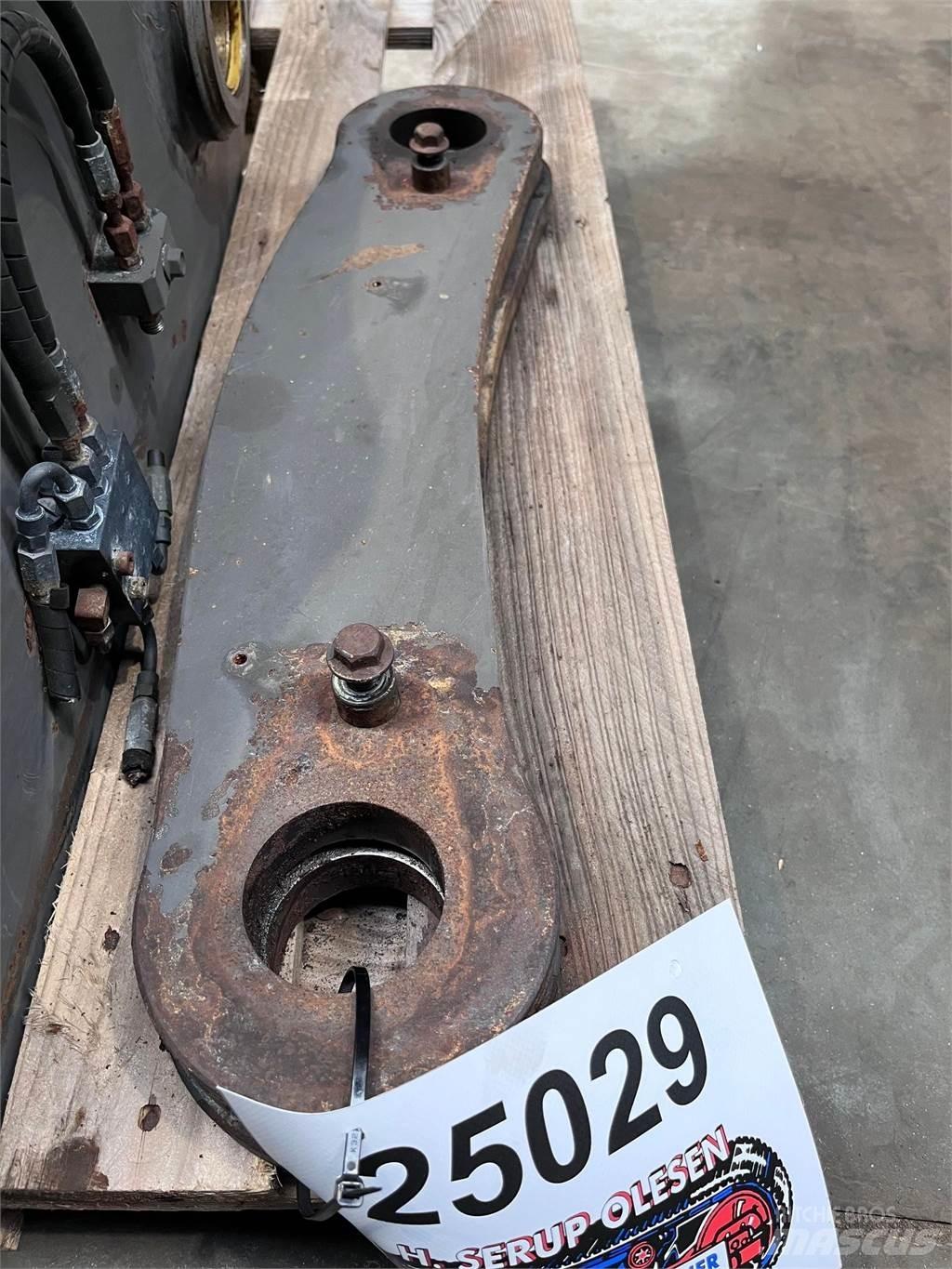 Volvo L90E Link Arm Andre komponenter