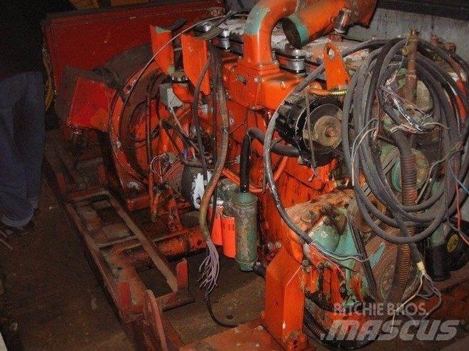 Volvo TD100A motor Motorer