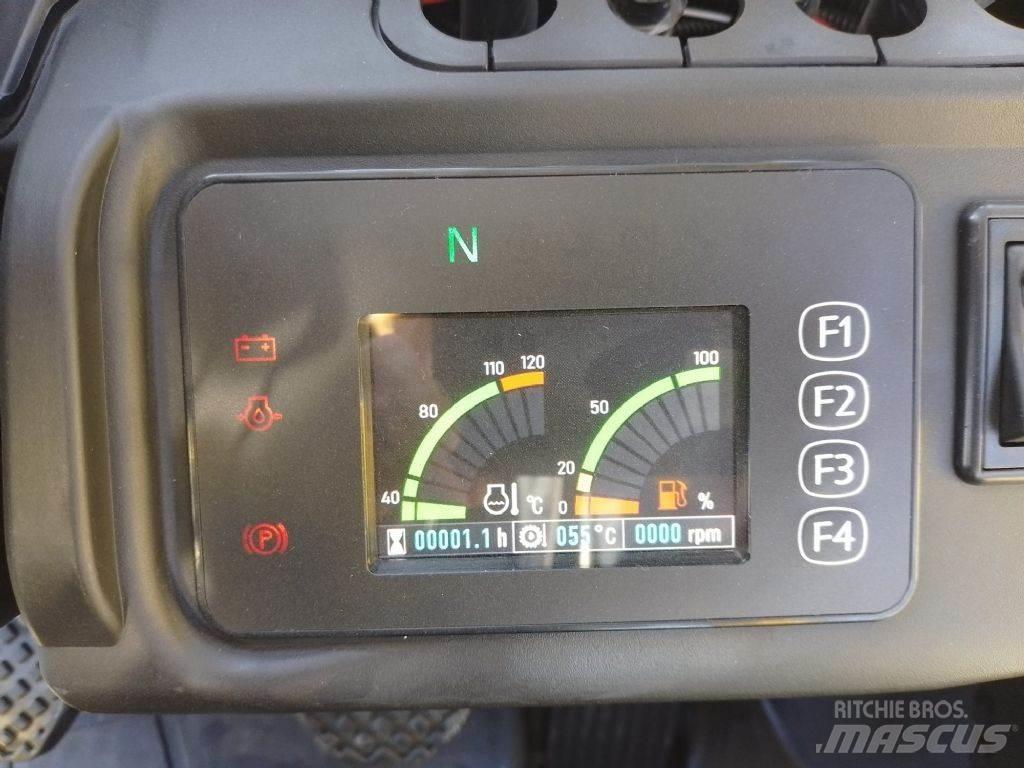 Hyster H3.5UT Diesel Trucker