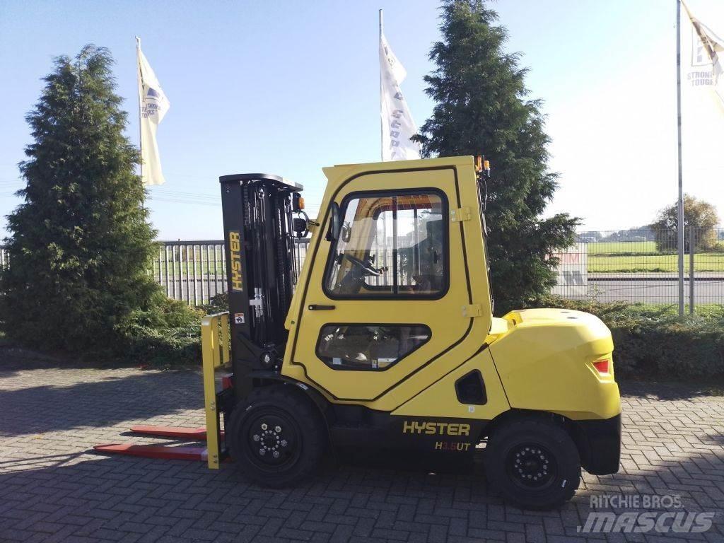 Hyster H3.5UT Diesel Trucker
