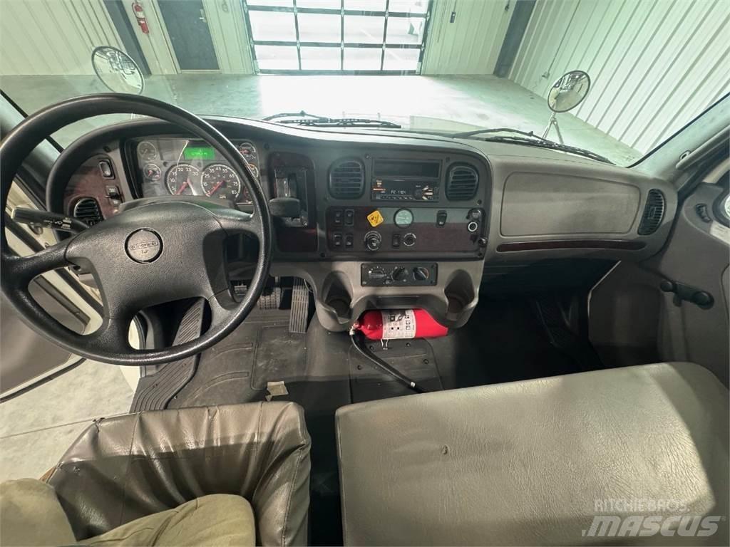 Freightliner M2 Skapbiler