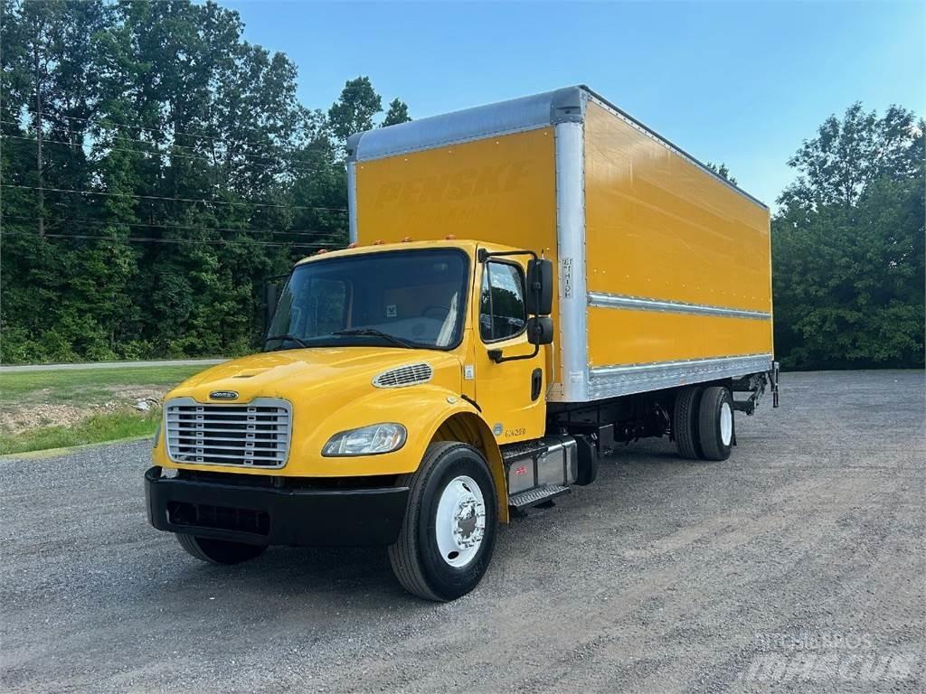 Freightliner M2106 Skapbiler