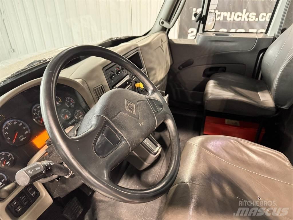 International 4300 Planbiler