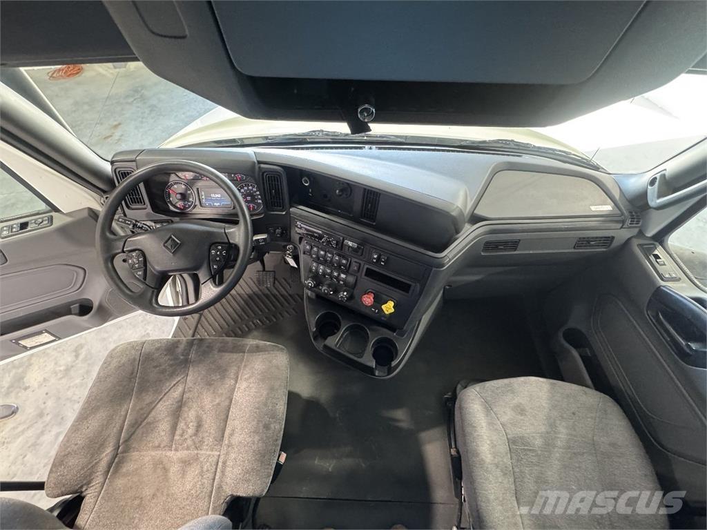 International LT625 Trekkvogner