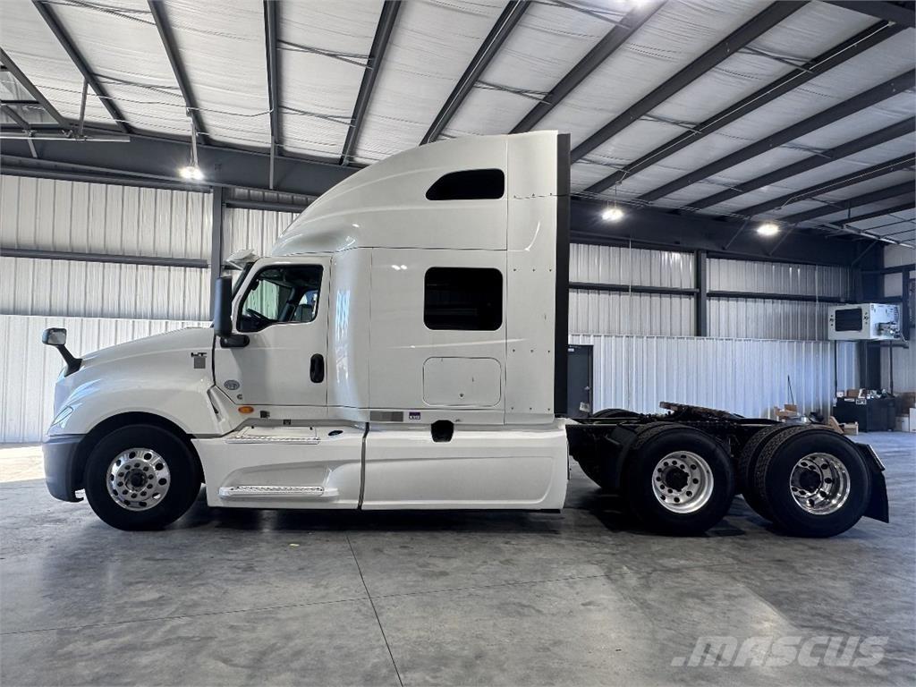 International LT625 Trekkvogner