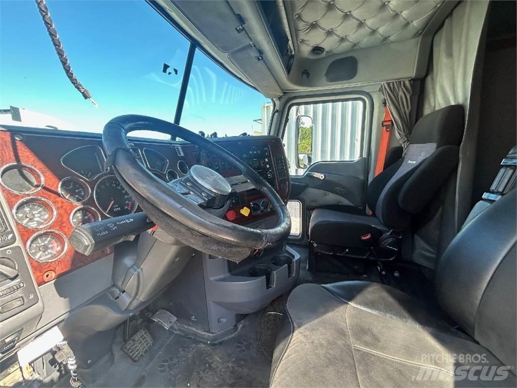 Mack CXU613 Trekkvogner