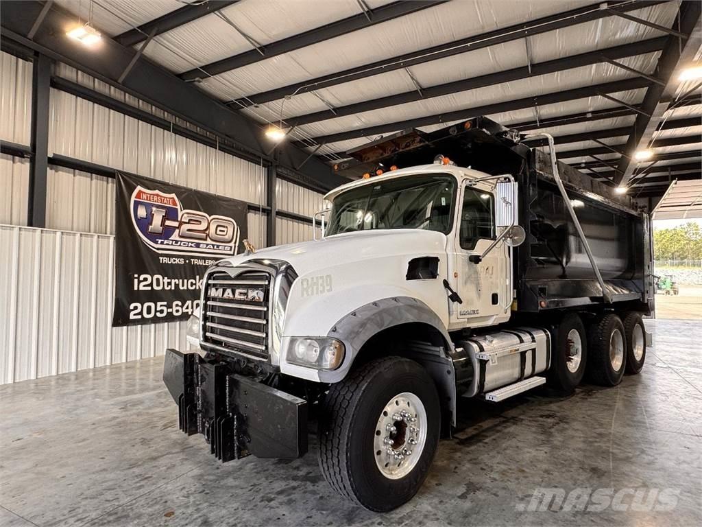 Mack GU713 Tippbil