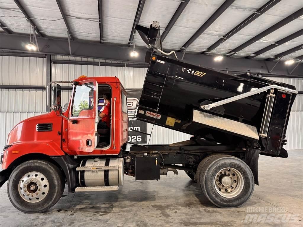 Mack MD6 Tippbil