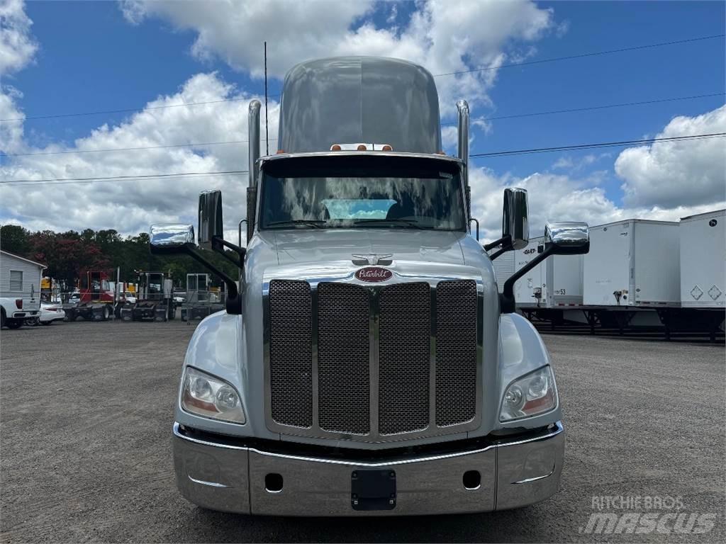 Peterbilt 579 Trekkvogner