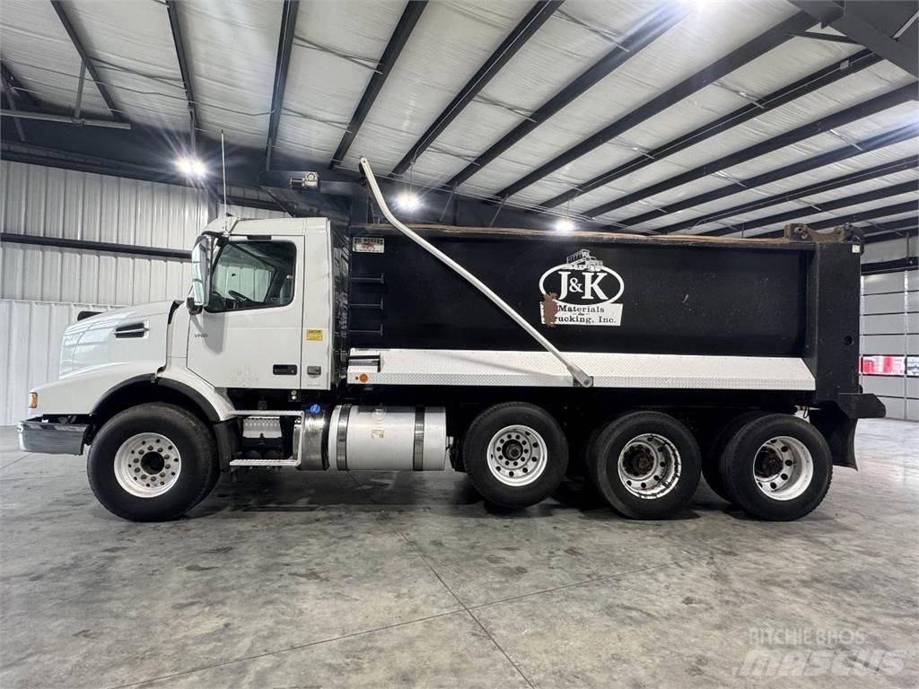 Volvo VHD Tippbil