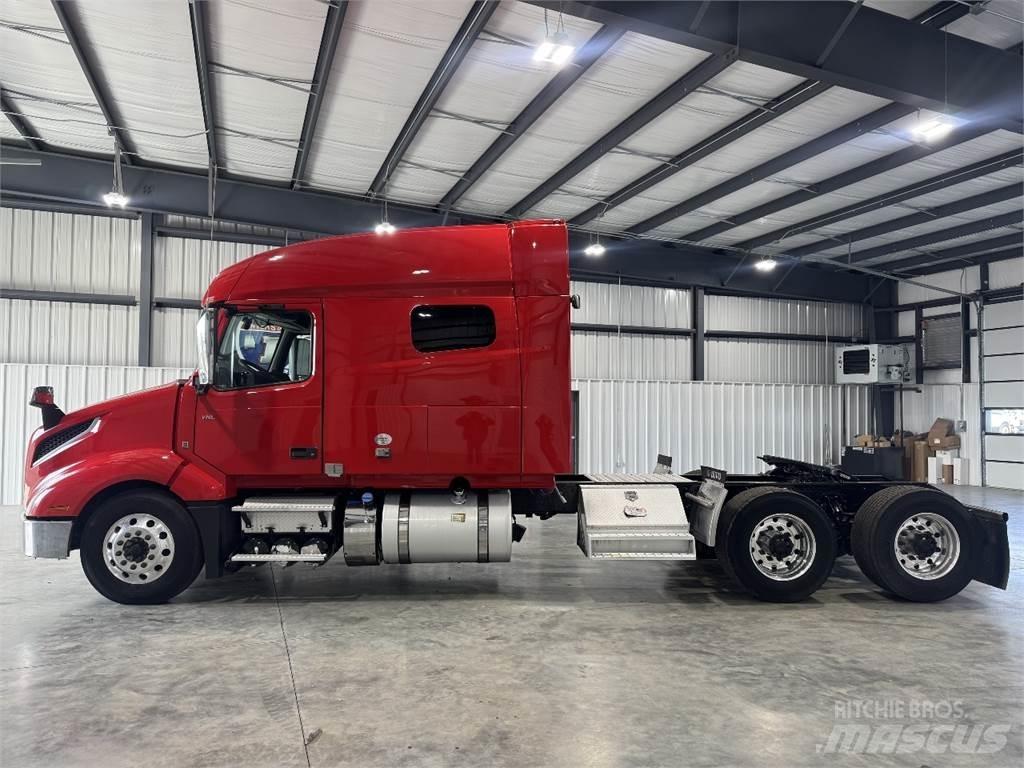 Volvo VNL64T740 Trekkvogner