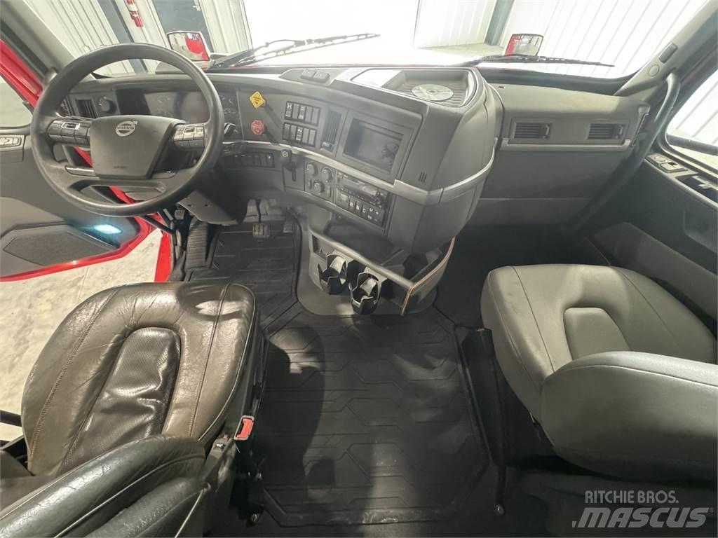 Volvo VNL64T740 Trekkvogner