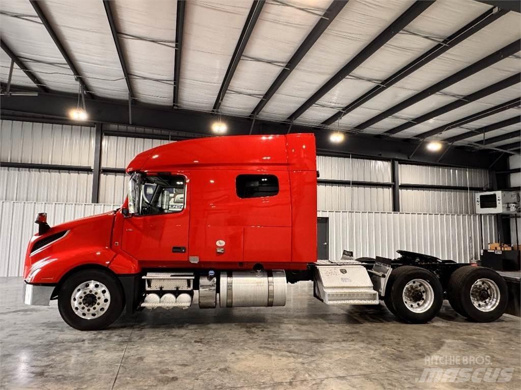 Volvo VNL64T740 Trekkvogner
