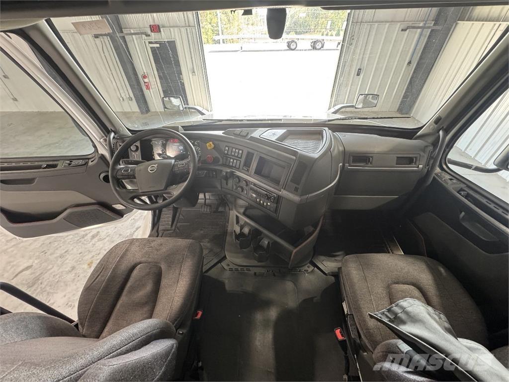 Volvo VNL760 Trekkvogner