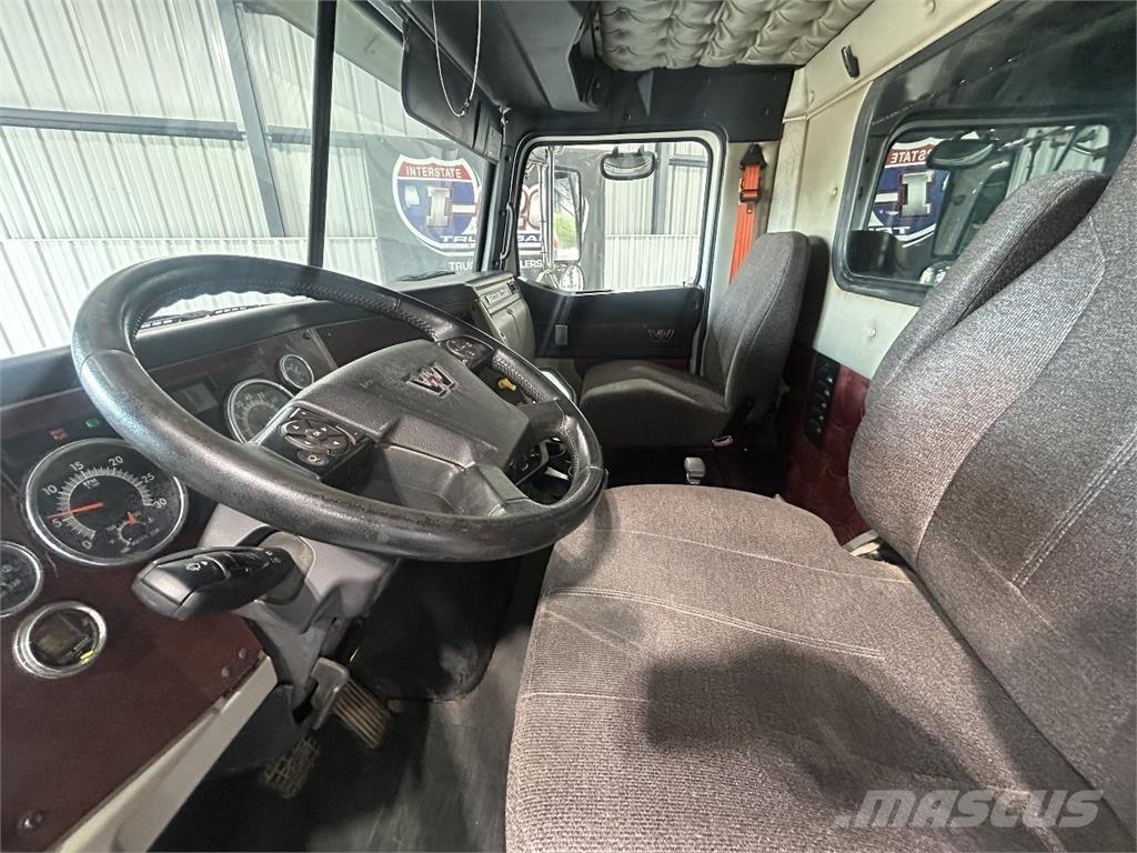 Western Star 4700SF Tippbil