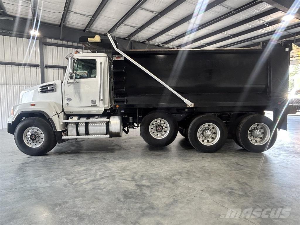 Western Star 4700SF Tippbil