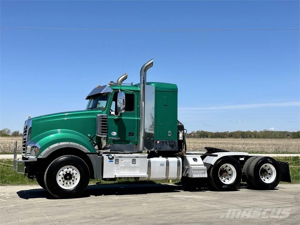 Mack Titan TD713 Trekkvogner
