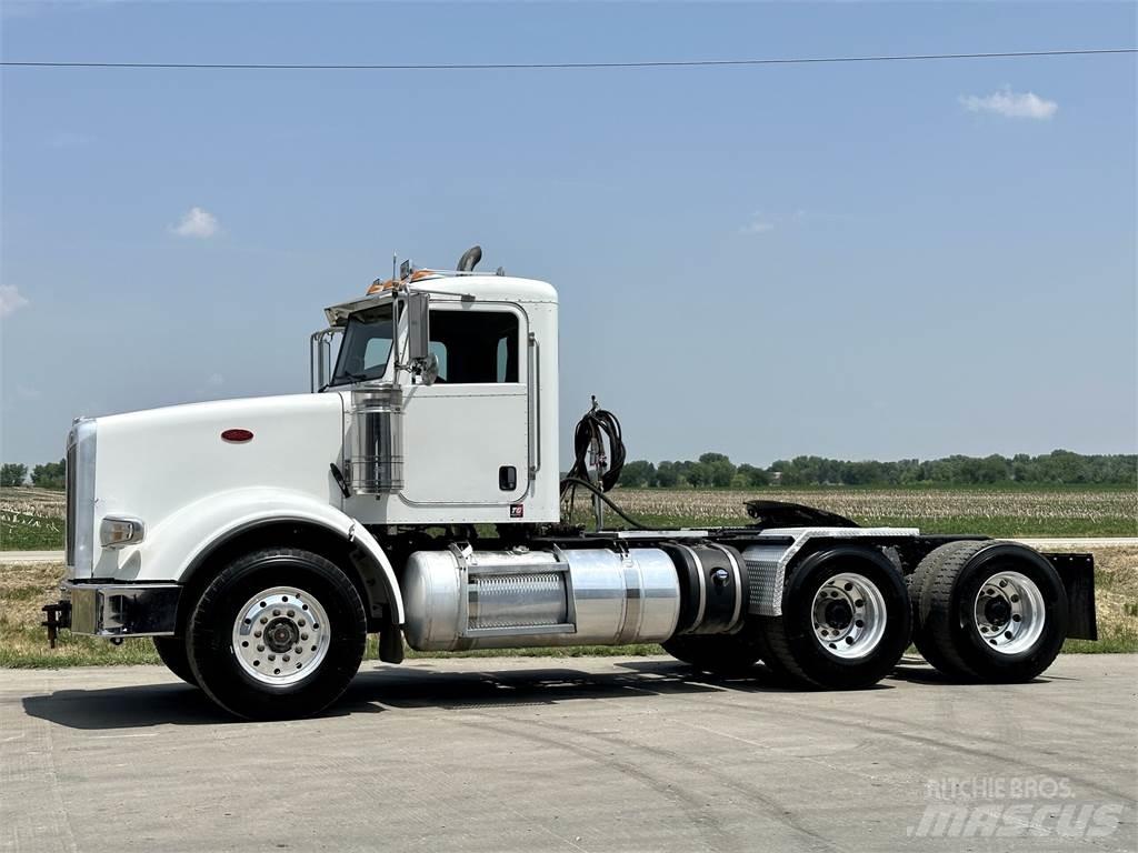 Peterbilt 367 Trekkvogner