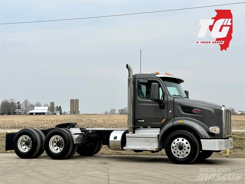 Peterbilt 567 Trekkvogner