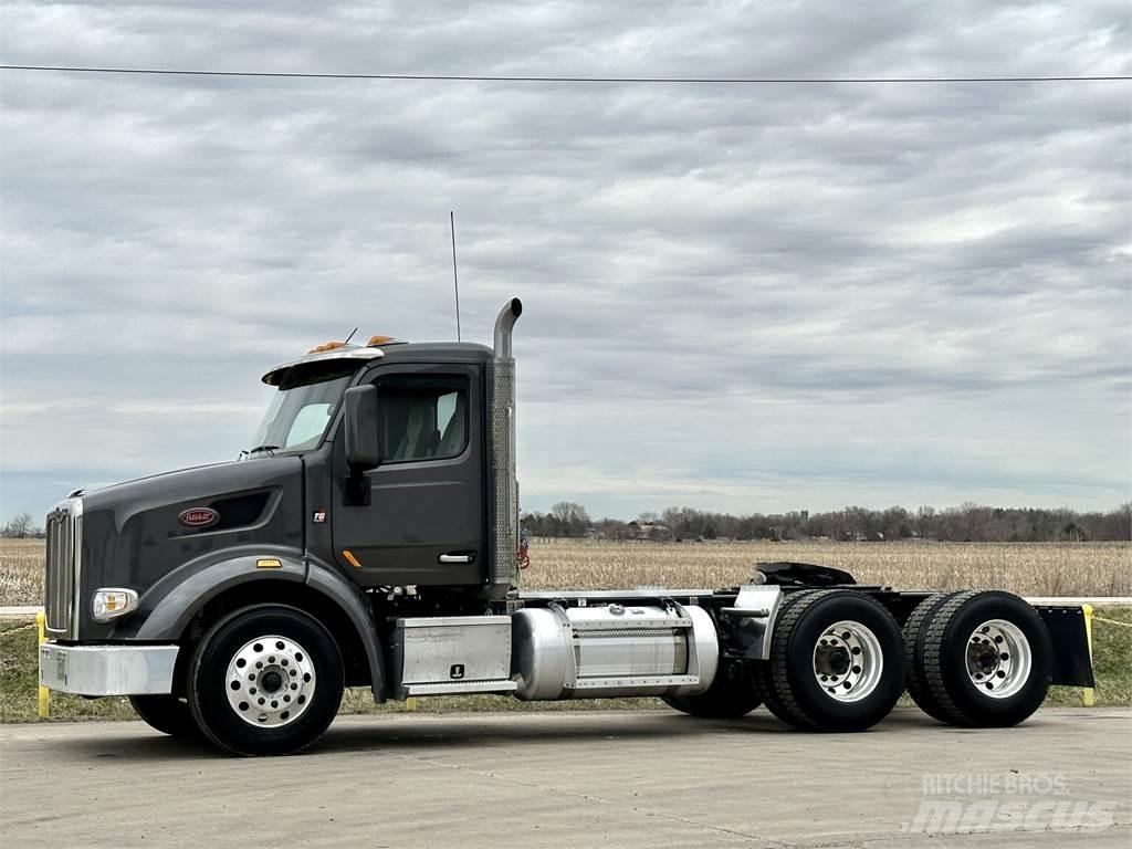 Peterbilt 567 Trekkvogner