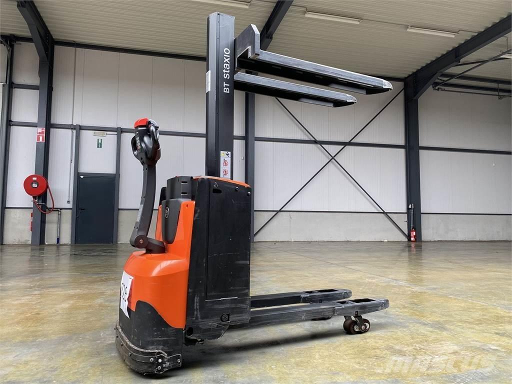 Toyota BT SWE080L Stablere