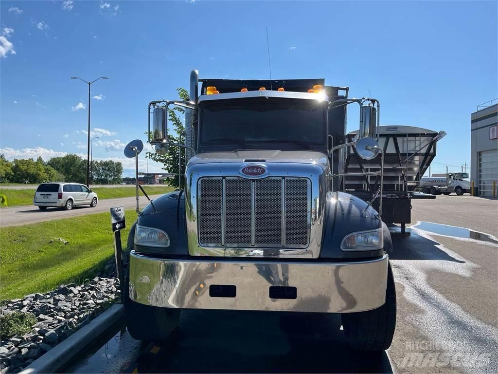 Peterbilt 348 Tippbil
