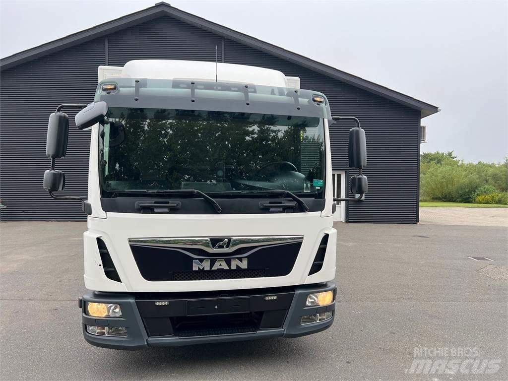 MAN TGL 12.220 Skapbiler