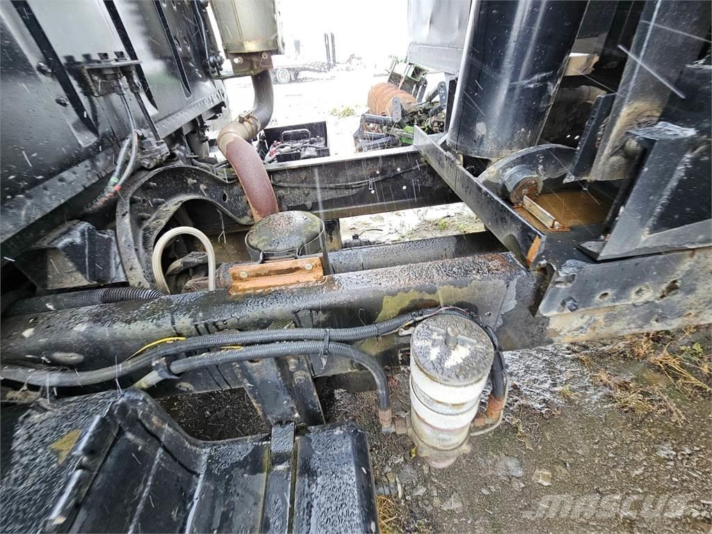 Ford L9000 Andre komponenter