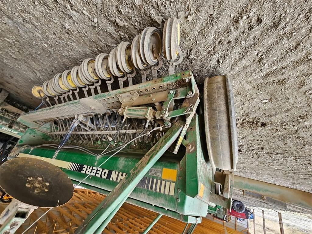 John Deere 450 Andre komponenter