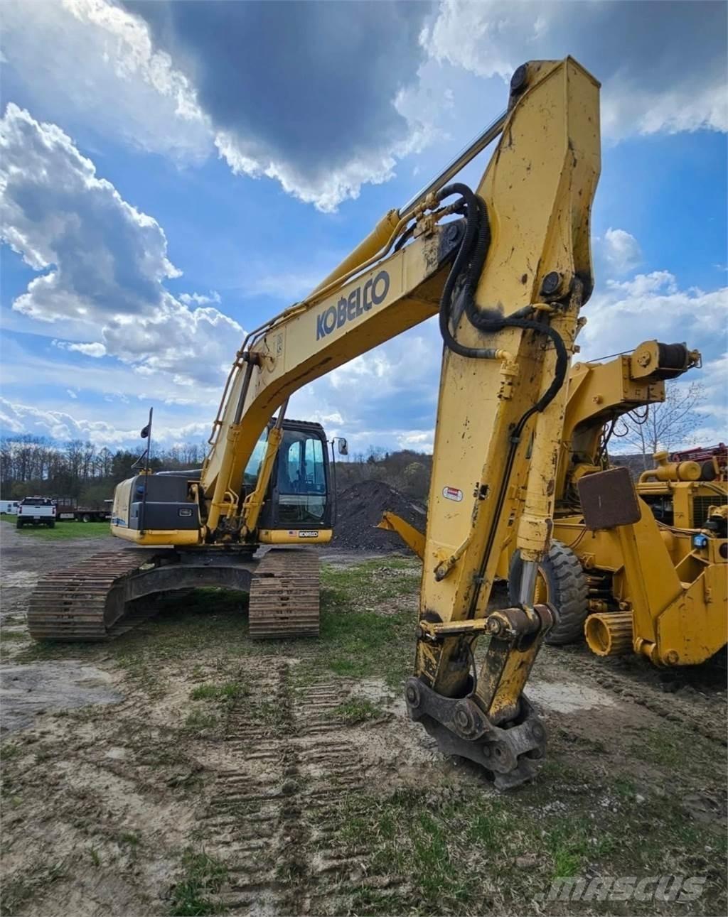 Kobelco Sk210LC Beltegraver