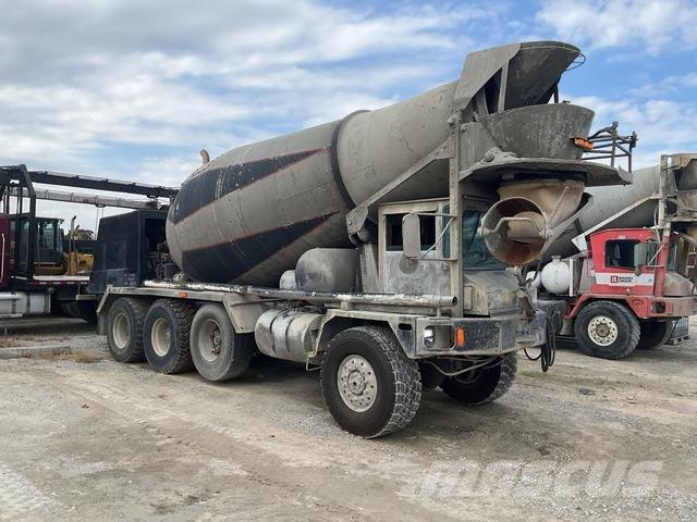 Advance  Andre lastebiler