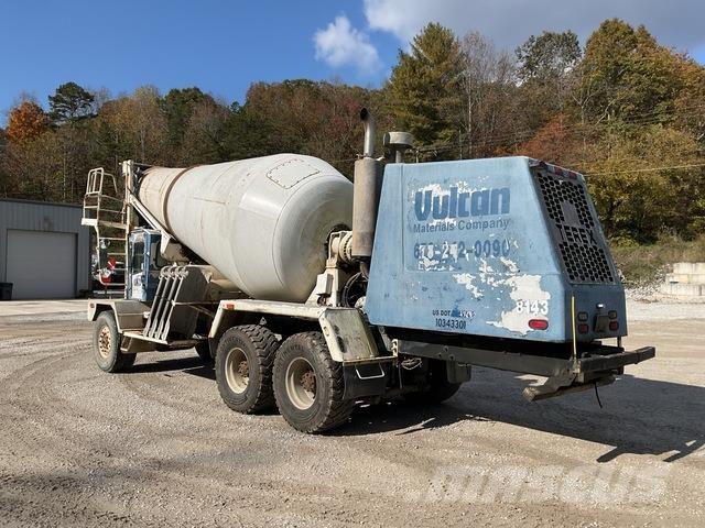 Advance  Andre lastebiler