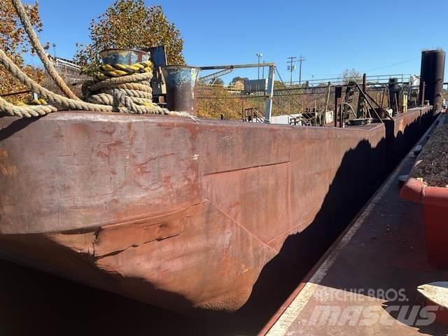  Barge Arbeidsbåter, lektere og pontonger