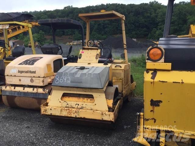 Beuthling B400 Tandem Valser