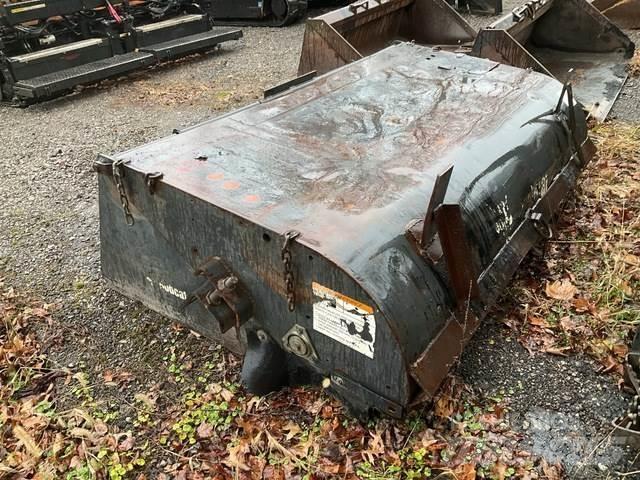 Bobcat  Feiemaskiner