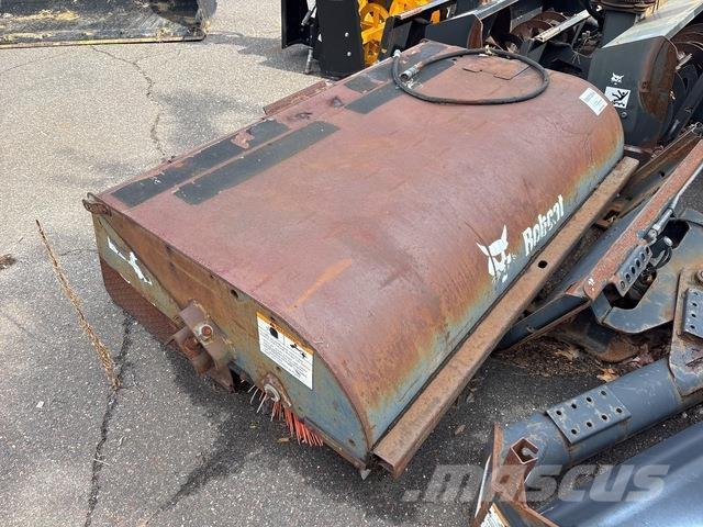 Bobcat 72 Feiemaskiner