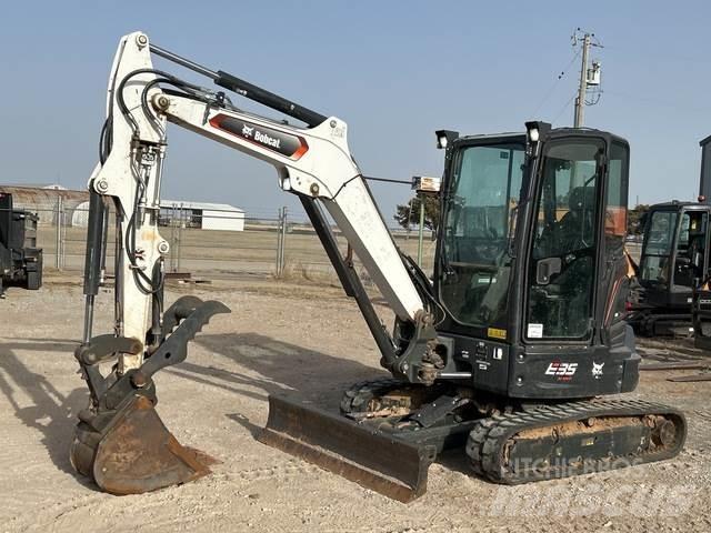 Bobcat E35 Beltegraver