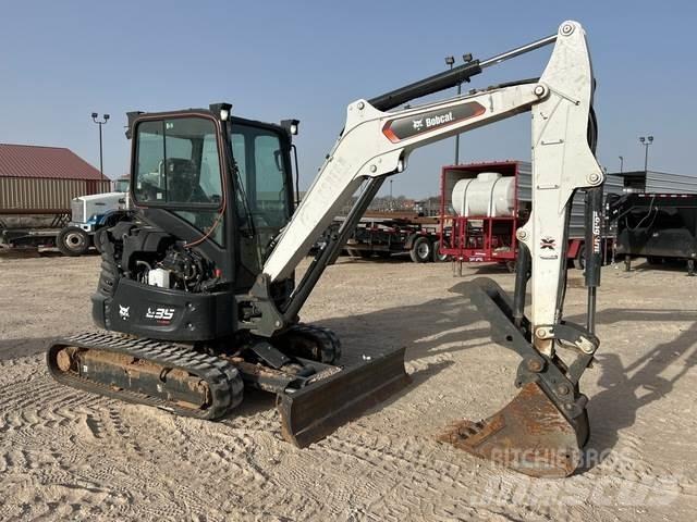 Bobcat E35 Beltegraver