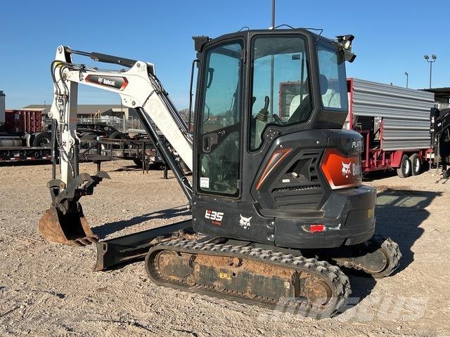 Bobcat E35 Beltegraver