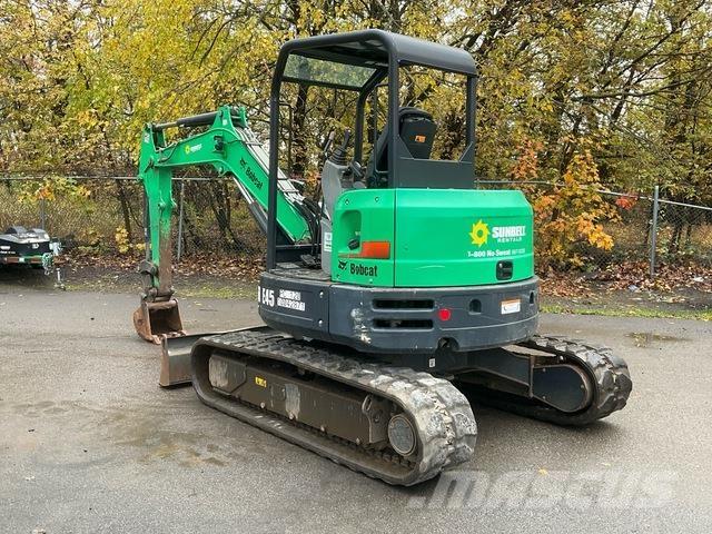 Bobcat E45 Beltegraver
