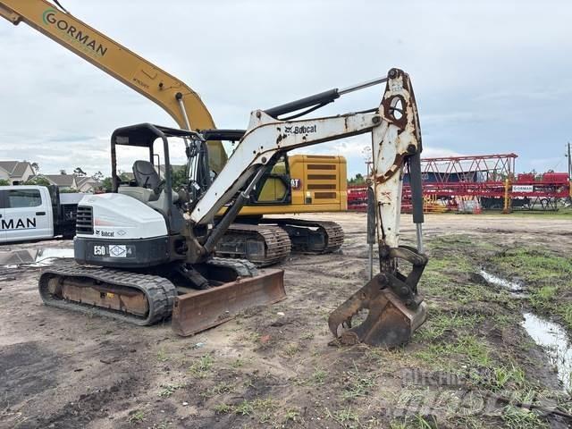 Bobcat E50 Beltegraver