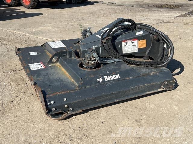 Bobcat RC66 Sitteklippere
