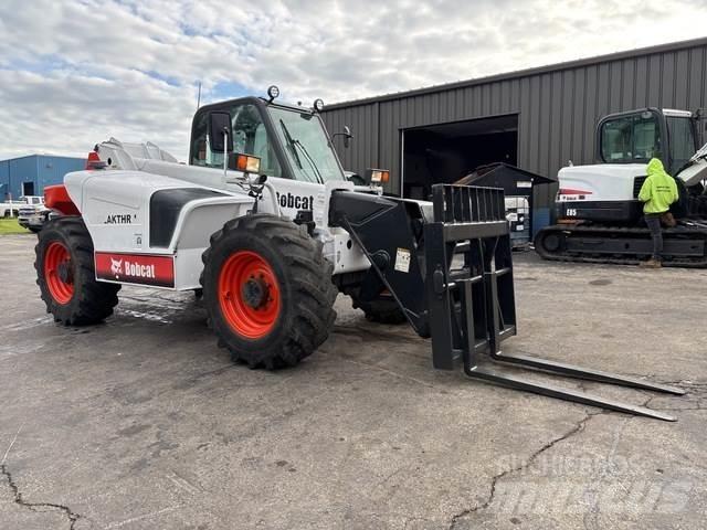 Bobcat V723 Teleskoplastere
