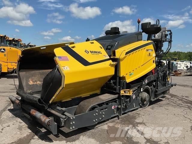 Bomag CR-820T Asfaltutleggere