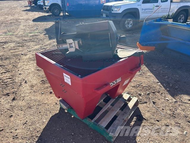 Boss  Sand- og saltspredere