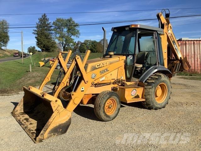 CASE 580L Traktorgravere