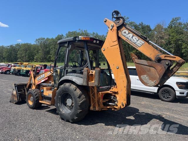 CASE 580N Traktorgravere