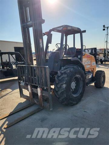 CASE 586H Terrenggående gaffeltruck