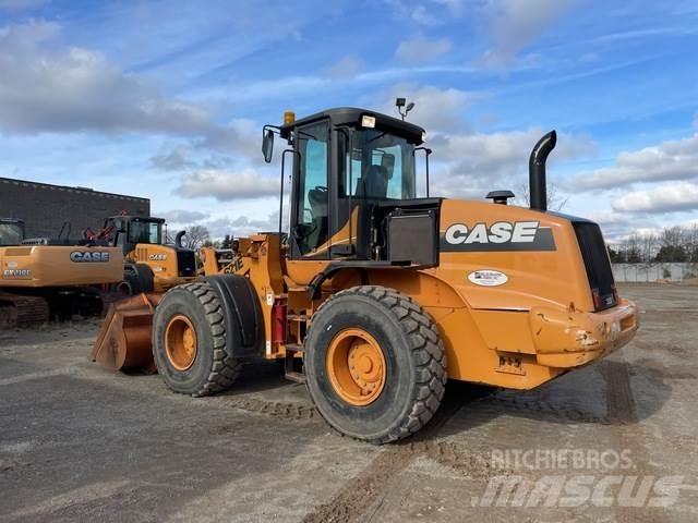 CASE 621E Hjullastere
