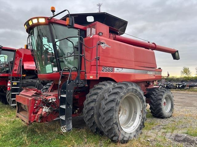 Case IH 2588 Skurtreskere